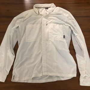 Patagonia Lightweight Long-Sleeve Button Down